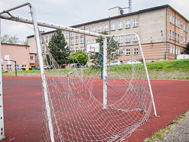 Sosnowiec: jest umowa na budowę hali sportowej przy ZSO nr 3 Przy sosnowieckich szkołach powstaną hale w ramach programu Olimpia