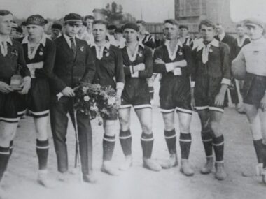 Historia piłki nożnej w Dąbrowie Górniczej. Cz. 1 RKS Zaglebie z konca lat 20 zdjecie z oficjalnej strony DG