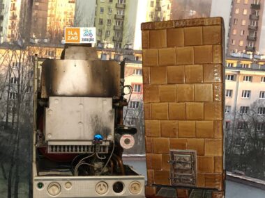 Rodzina, w tym dwoje dzieci, podtruły się tlenkiem węgla Sosnowiec. Podtrucie czadem w bloku przy ulicy Jagiellońskiej 5. 29 stycznia 2026.