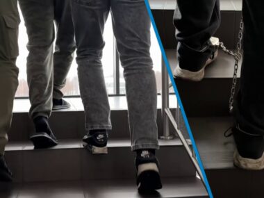 Zbrodnia w Sosnowcu. Ofiarą mężczyzna, podejrzanym 19-latek Sosnowiec. Zatrzymanie podejrzanych o morderstwo przy ulicy Władysława Warneńczyka. 22 lutego 2026