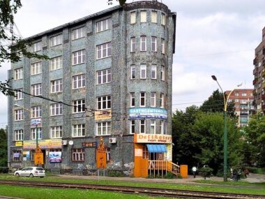 Dawna siedziba „Vitropolu” w Sosnowcu to ciekawy budynek Vitropol Sosnowiec fotopolska