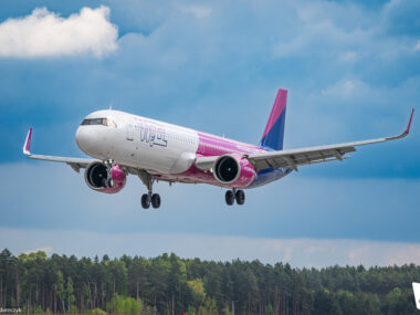 22 lata Wizz Air w Katowice Airport W Izz Air w Pyrzowicach