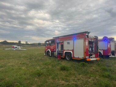 Wypadek samolotu podczas lądowania. Pilot żyje Wypadek samolotu w Gliwicach