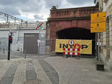 Remont tunelu dla pieszych pod torami potrwa aż 2 lata Tunel dla pieszych pod torami został zamknięty na 2 lata