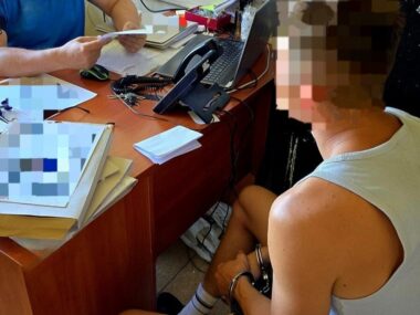 Złodziej ciuchów i dealer narkotykowy w jednym zatrzymany Zatrzymanie mężczyzny, Lwowska, Katowice