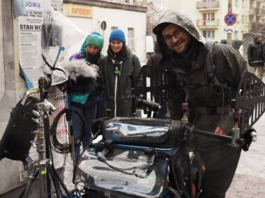 "Vaterland 1949" i "Kocia szajka" dofinansowane Zdjecie z planu filmu Zima pod znakiem wrony Chorzow 2024 scaled