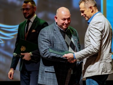 Właściciel słynnej lodziarni Aniołem Wolontariatu 2024 Aniol wolontariatu 2024 131