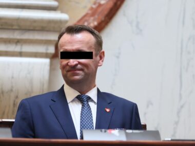 Bartlomiej s uslyszal zarzuty korupcyjne Bartlomiej s uslyszal zarzuty korupcyjne