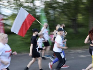 Relacja z BIEGU DLA FLAGI 2025 w Parku Śląskim w Chorzowie BIEG DLA FLAGI 2025