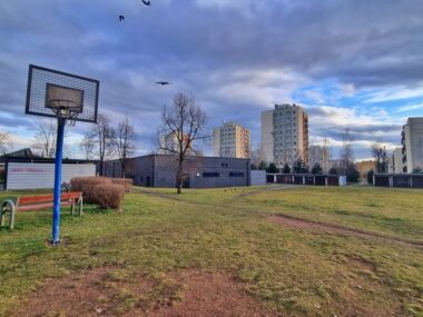 „Zielona przestrzeń” w Chorzowie Batorym „Zielona przestrzeń” w Chorzowie Batorym. Jest dofinansowanie do zagospodarowania terenu