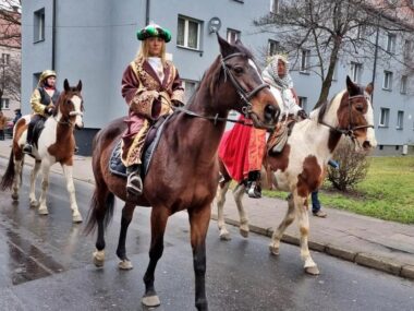 Orszaki Trzech Króli w Chorzowie. Przez miasto przejdą dwa Chorzow orszak trzech kroli