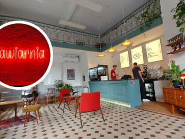 Neon w hołdzie klasycznych bytomskich reklam świetlnych Czarno to widze neon kawiarnia