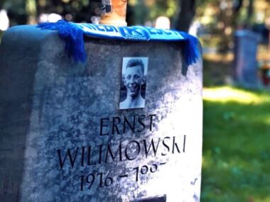 Grób Ernesta Wilimowskiego zostanie przeniesiony Grób Ernesta Wilimowskiego zostanie przeniesiony