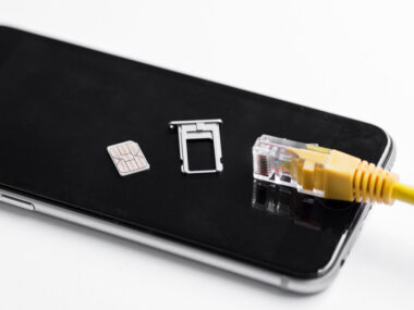 5 powodów, dla których warto przejść na eSIM Esim