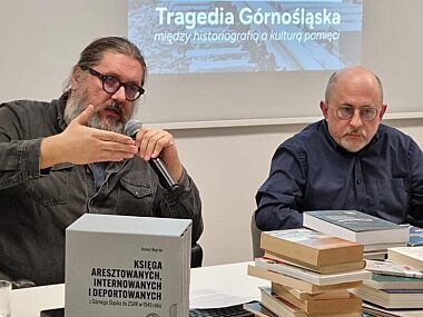 Historycy IPN Katowice o Tragedii Górnośląskiej Historycy IPN o tragedii gornoslaskiej