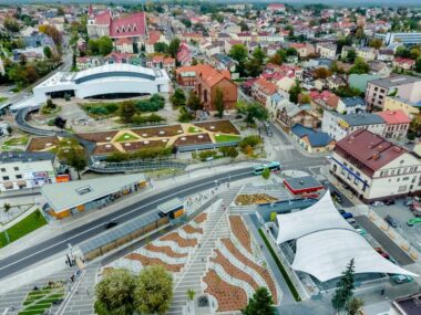 Policjant z Katowic zapobiegł kradzieży w Jaworznie Jaworzno foto