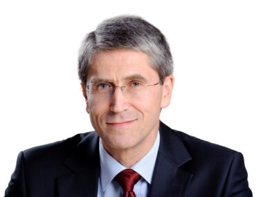 Efekt domina. Po eurowyborach może się cieszyć… Marek Kopel Marek kopel