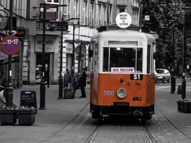 „Nocny kurs ze sztuką” na Noc Muzeów w Chorzowie Noc muzeuow tramwaj