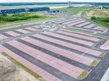 Lotnisko Katowice Airport. Otwarcie nowego parkingu Nowy parking p4 katowice airport 02