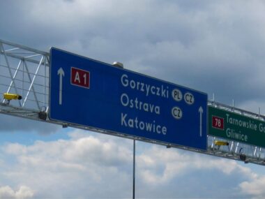 Nowy odcinkowy pomiar prędkości na A1 w woj. śląskim działa Odcinkowy pomiar predkosci Zabrze A1