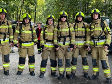 Druhowie ochotnicy z Rudy Śląskiej liczą na wasze głosy Osp ruda 2
