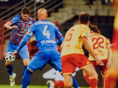 Piast przegrywa u siebie z Jagiellonią Białystok Piast jagiellonia prof