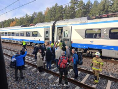 Pociag intercity wjechal na niewlasciwy tor 20 pazdziernika 2024 gora wlodowska 1 Pociag intercity wjechal na niewlasciwy tor 20 pazdziernika 2024 gora wlodowska 1