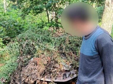 Rambo ze Śląska. Ukrywał się w lesie przed policją Rambo z Tychów. Przez kilka miesięcy ukrywał się w lesie przed policją