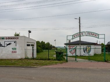 Ponad 100-letni klub zorganizował zrzutkę na remont boiska Rodlo gorniki zbiorka na dokonczenie remontu boiska 2