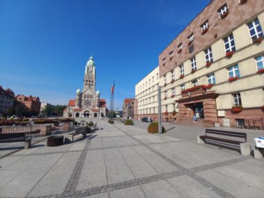 Duchy i PiS przyjdą do Rudy Śląskiej? Wesoły o apelu KO Ruda slaska rynek