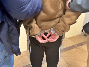 Grupa oszustów wyłudziła co najmniej 55 mln złotych Policja rozbiła grupę wyłudzającą odszkodowania komunikacyjne