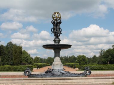 Piona Gwidona w Świerklańcu Park w Świerklańcu