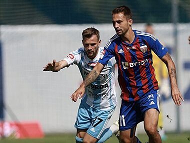 Polonia Bytom pokonała w Szczecinie Świt 1:0 w II lidze Swit polonia prof