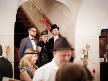 Tarnogórzanie świętowali 11 listopada na parkiecie Potańcówka z okazji Święta Niepodległości w Tarnowskich Górach