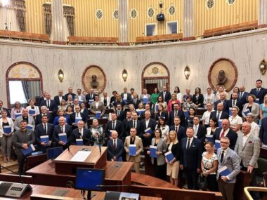 Dwie szkoły z Tarnowskich Gór skorzystają z nowych projektów Tarnowskie gory projekty liceum