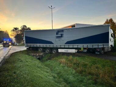 Kolejne zdarzenia na drogach powiatu tarnogórskiego Zdarzenie drogowe w Tarnowskich Górach