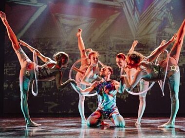 Międzynarodowy Dzień Teatru w chorzowskim Teatrze Rozrywki Międzynarodowy Dzień Teatru w chorzowskim Teatrze Rozrywki. Sceniczna podróż do Francji i Anglii
