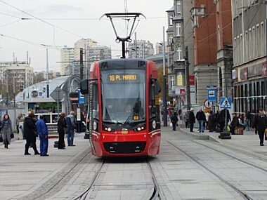 Po Katowicach tramwajem za darmo? A może zbudować metro? Tramwaj katowice