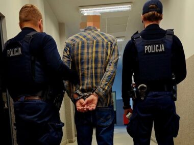 Katowice. 54-letni mężczyzna uderzył ratownika medycznego Uderzyl ratownika medycznego Katowice