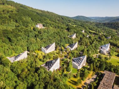 Śląskie piramidy. Architektoniczny majstersztyk w Ustroniu Śląskie piramidy. Architektoniczny majstersztyk w Ustroniu
