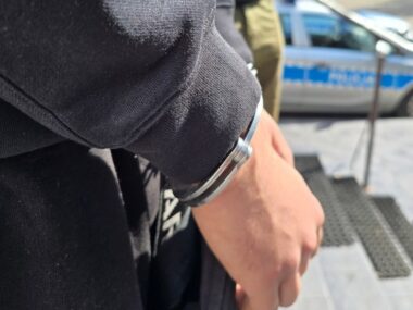 Sklepowi włamywacze złapani. Upodobali sobie jedną sieć Zatrzymani