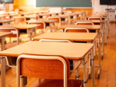 W Zbrosławicach uczniowie będą poznawać chemię... wirtualnie Zbroslawice szkola dotacja