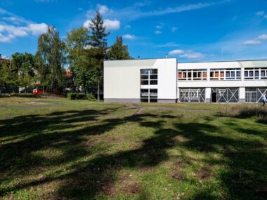 Lekcje pod chmurką w Bytomiu. Są środki na ekopracownie Zst bytom 2