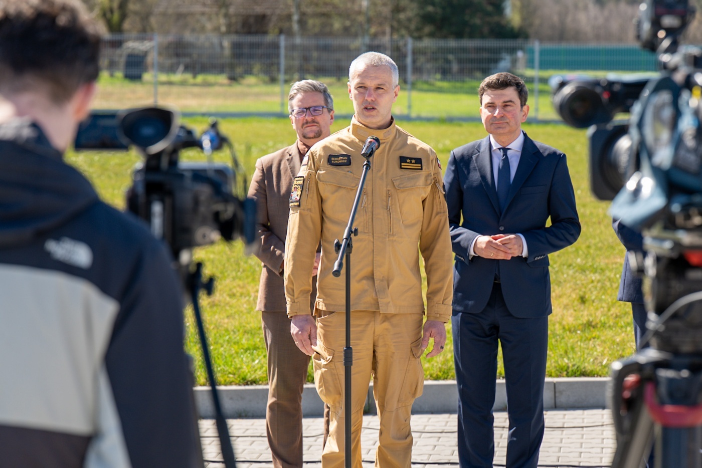 Bierun umowa na magazyn obrony cywilnej 5