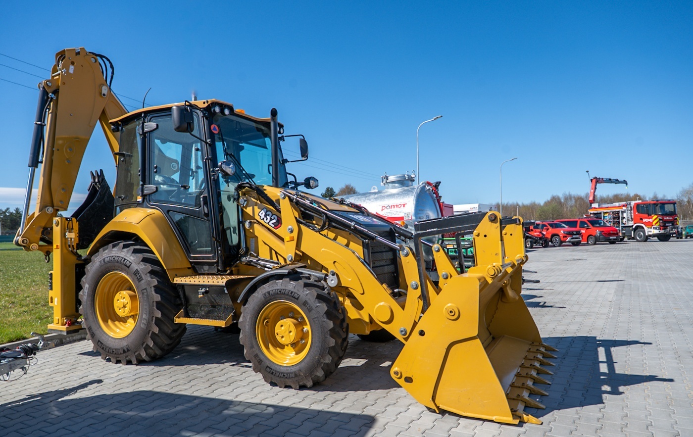 Bierun umowa na magazyn obrony cywilnej 9