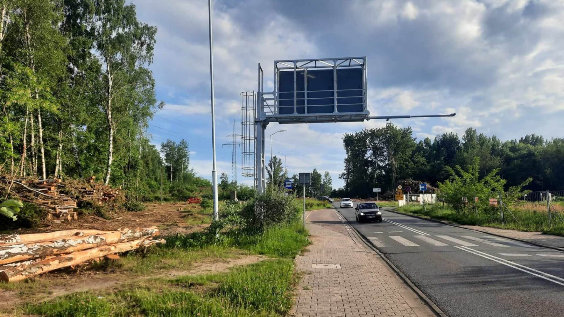 Budowa drogi do nowego stadionu w Katowicach