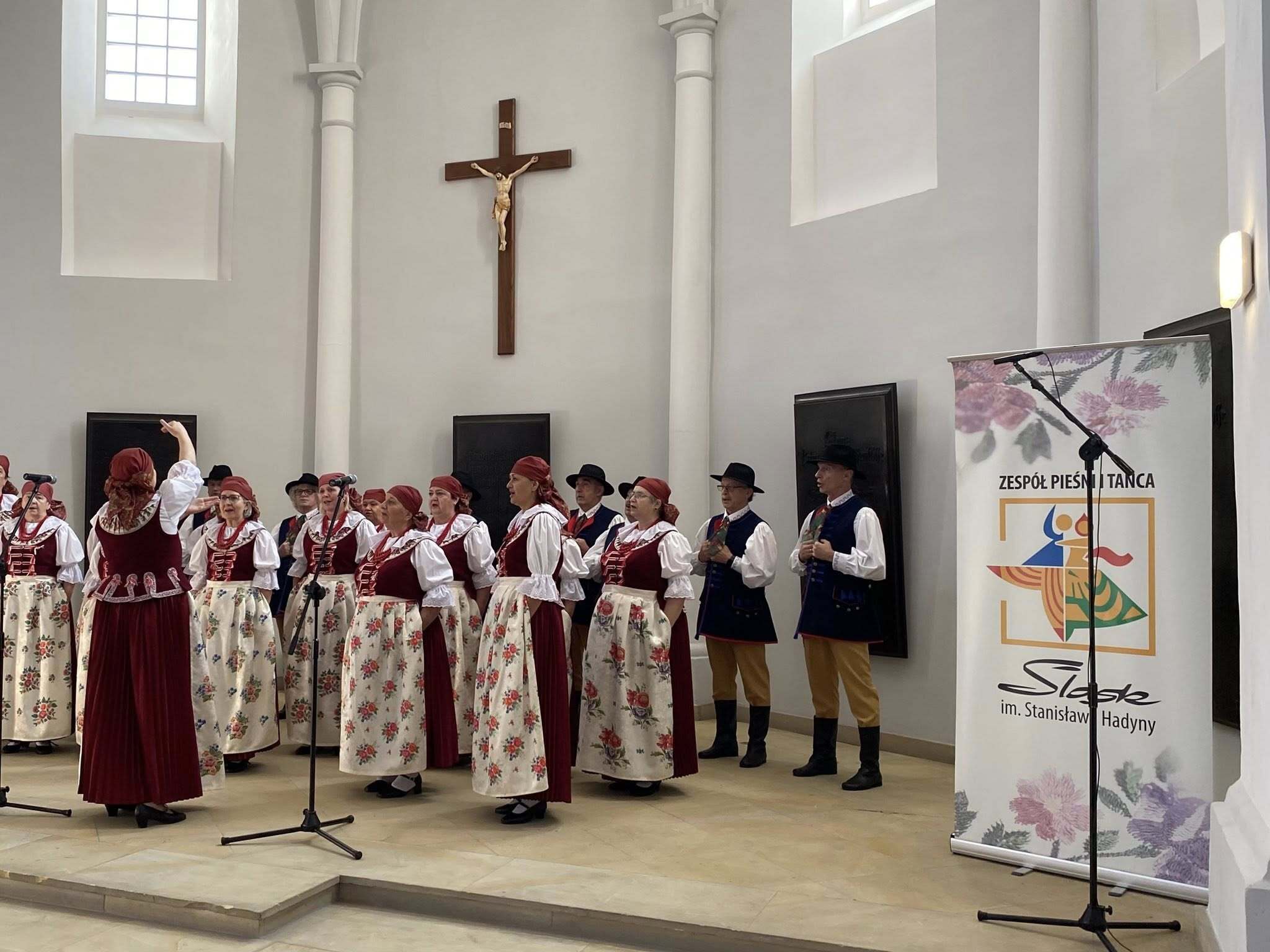 Chór "Sonata" z Kalet na Regionalnym Przeglądzie Pieśni