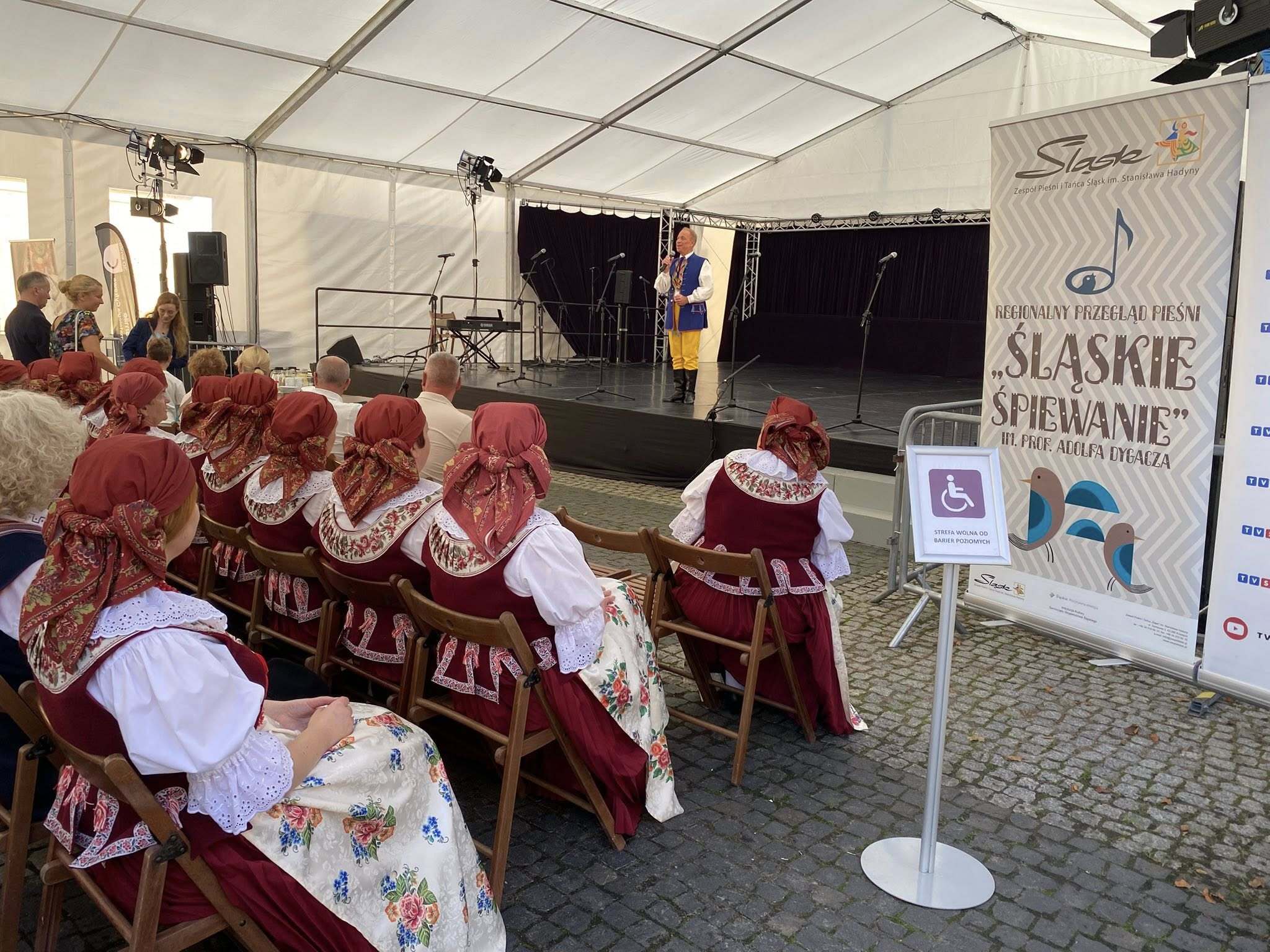 Chór "Sonata" z Kalet na Regionalnym Przeglądzie Pieśni