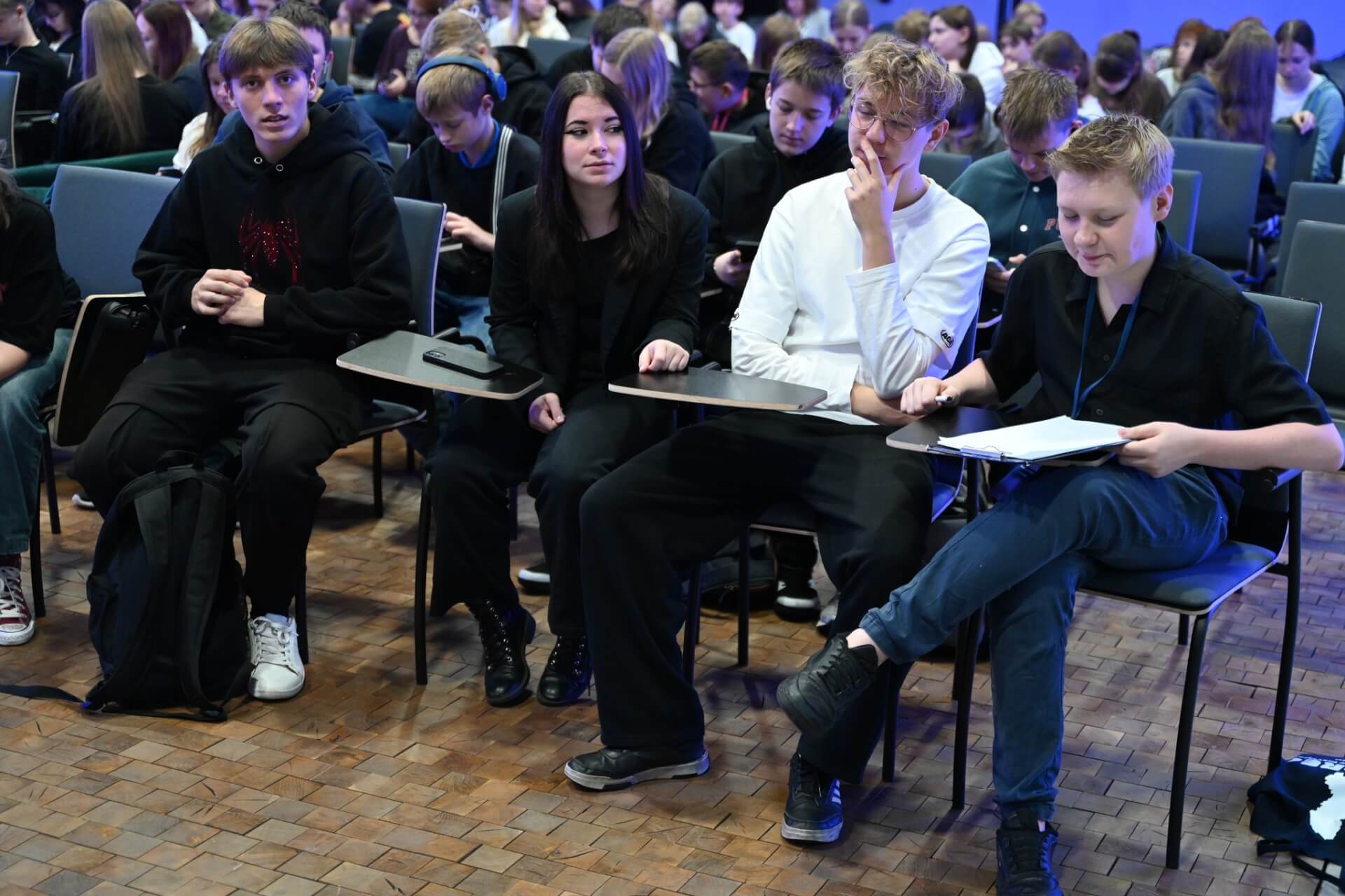 Chorzow forum mlodych 5