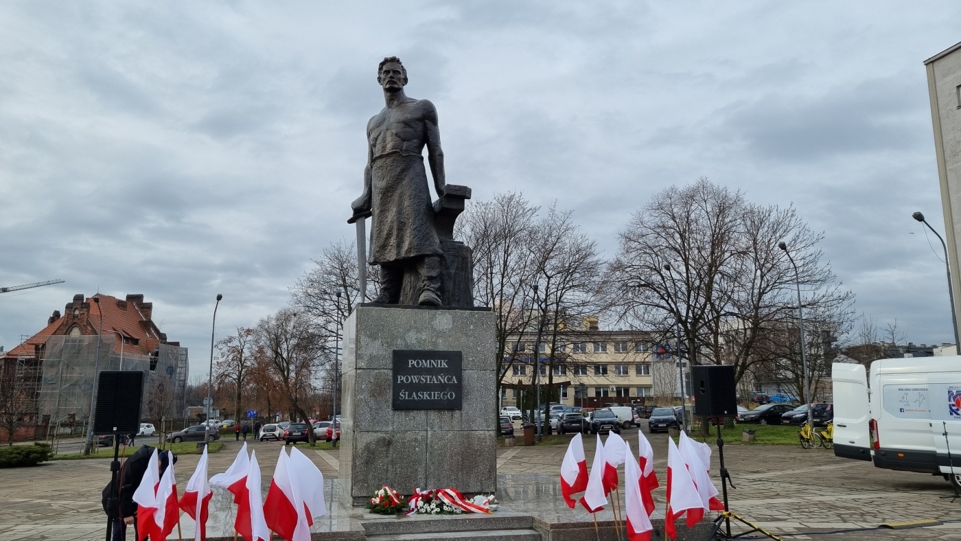 Pomnik Powstańca Śląskiego odsłonięty... po raz trzeci